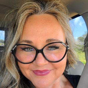 Meet your Posher, Sarita